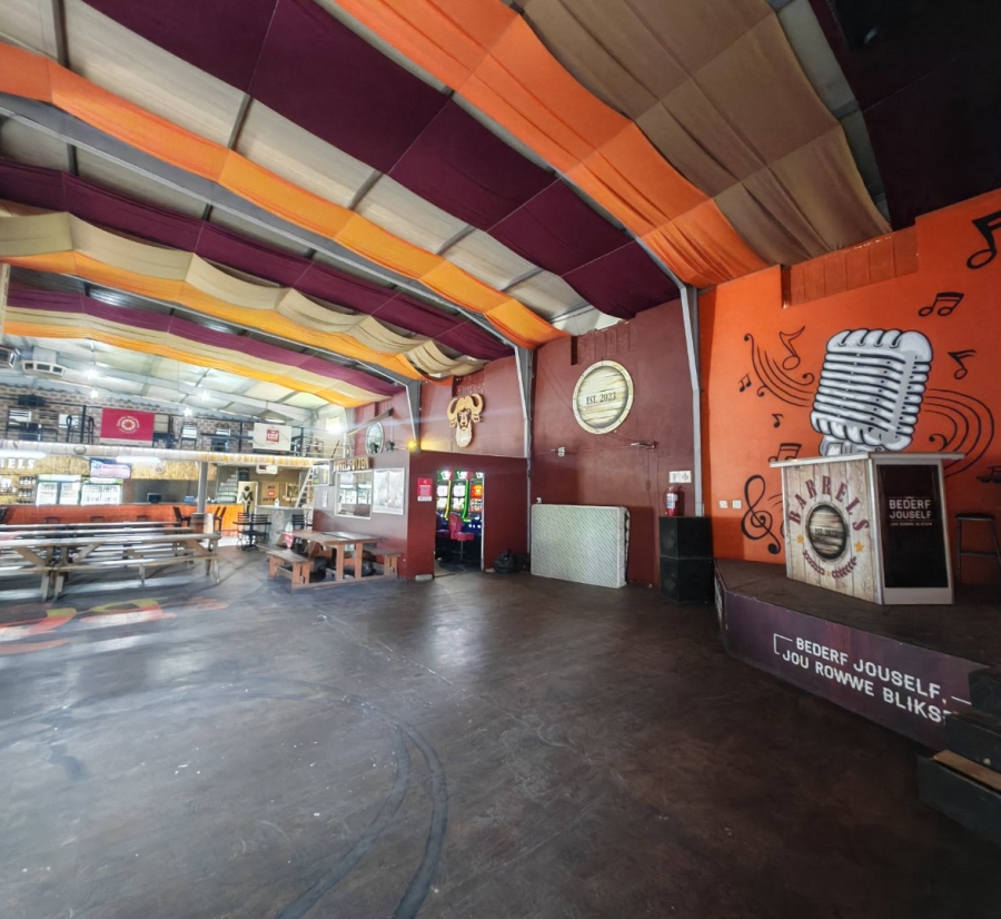 Commercial Property for Sale in Oranjesig Free State